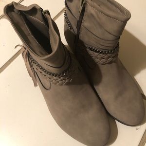 Wonder Nation Girls Size 3 booties